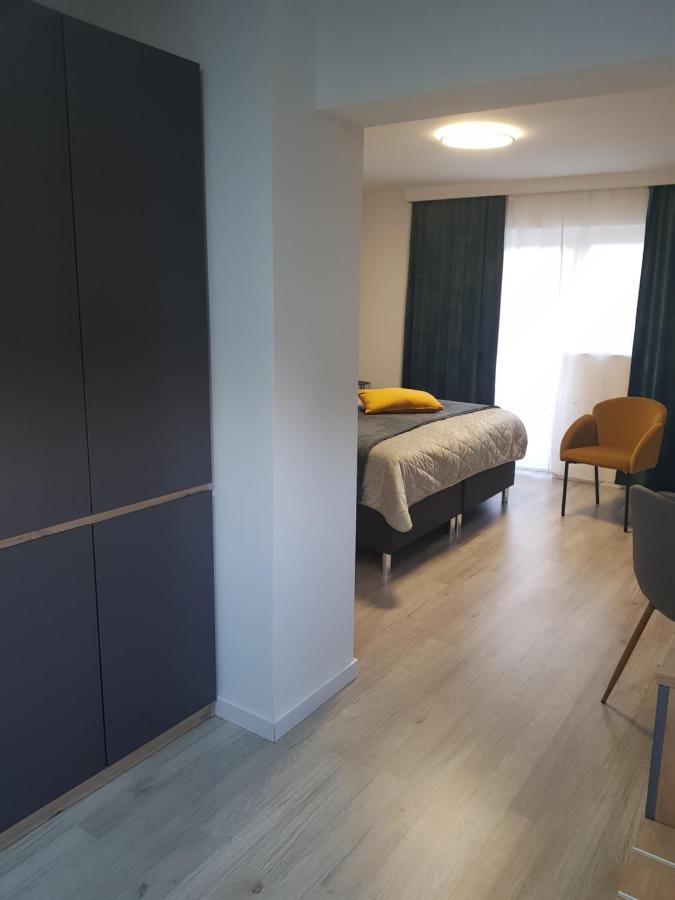 Rooms Vanteo Korenica Eksteriør billede