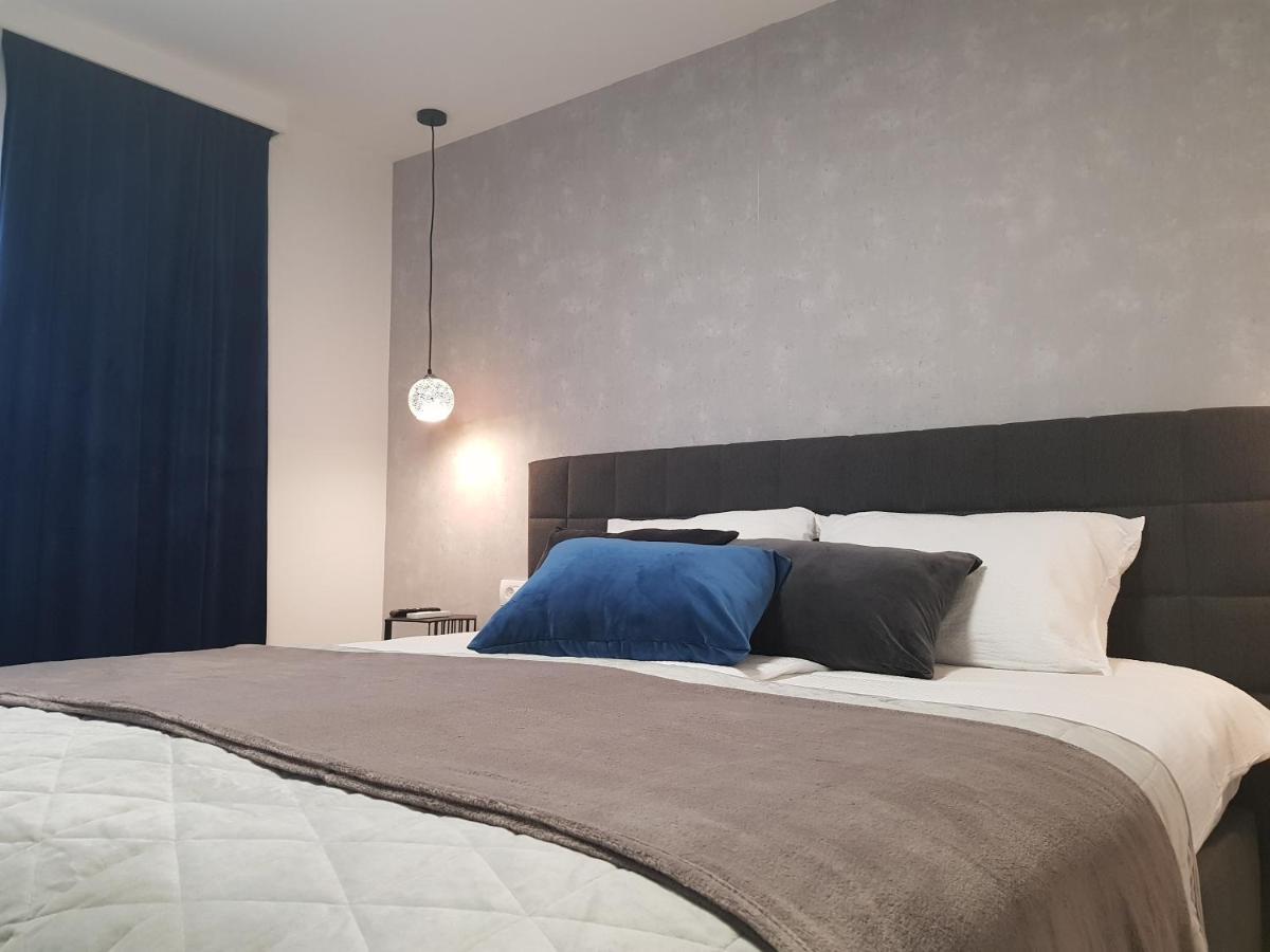Rooms Vanteo Korenica Eksteriør billede