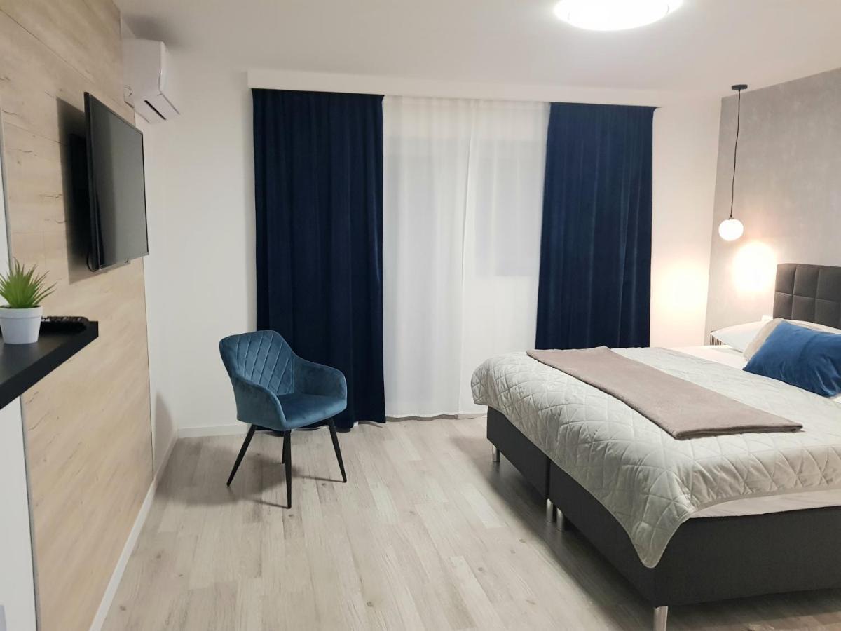 Rooms Vanteo Korenica Eksteriør billede